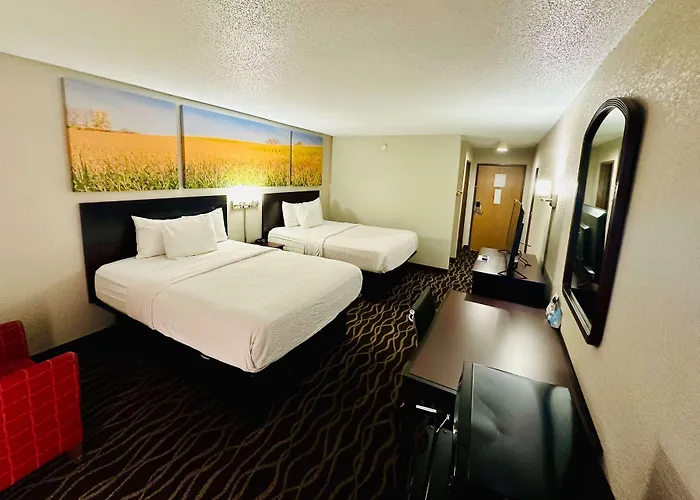 Days & By Wyndham Motel